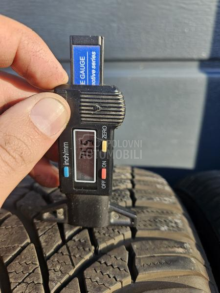 Bridgestone 195/65 R15 Zimska