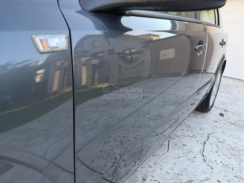 Opel Astra H 1.6 16v ENJOY