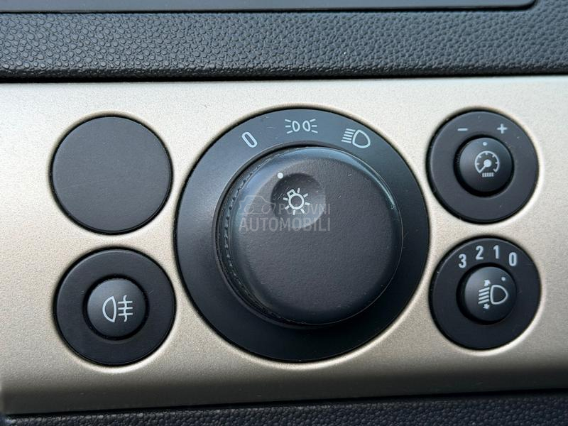 Opel Astra H 1.6 16v ENJOY