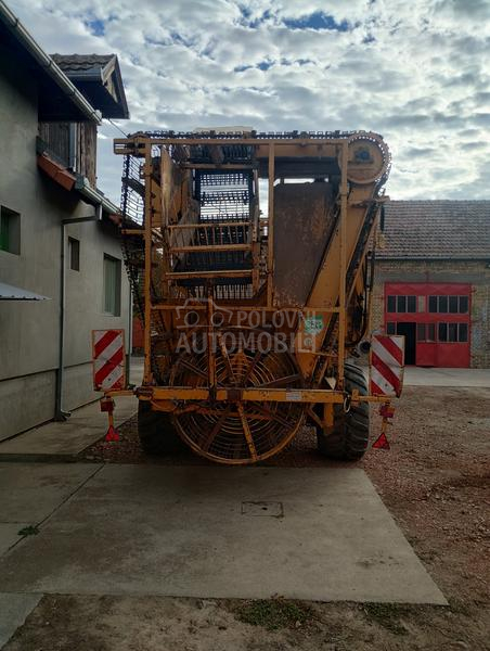 Kleine KLEINE 8 TONA