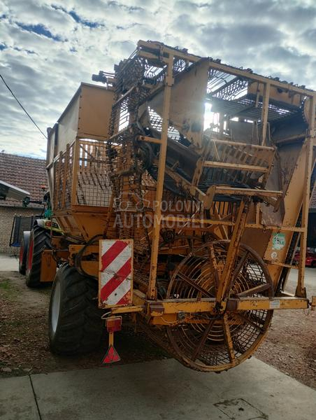 Kleine KLEINE 8 TONA