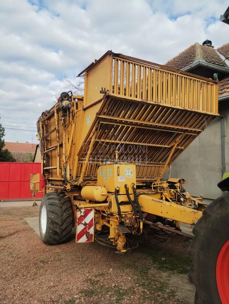 Kleine KLEINE 8 TONA