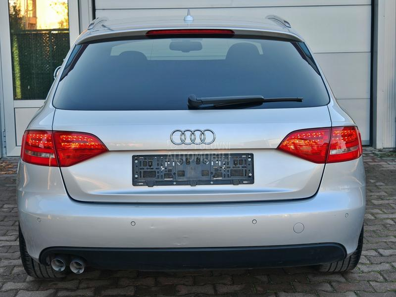 Audi A4 S LINE/XENON/AUTO