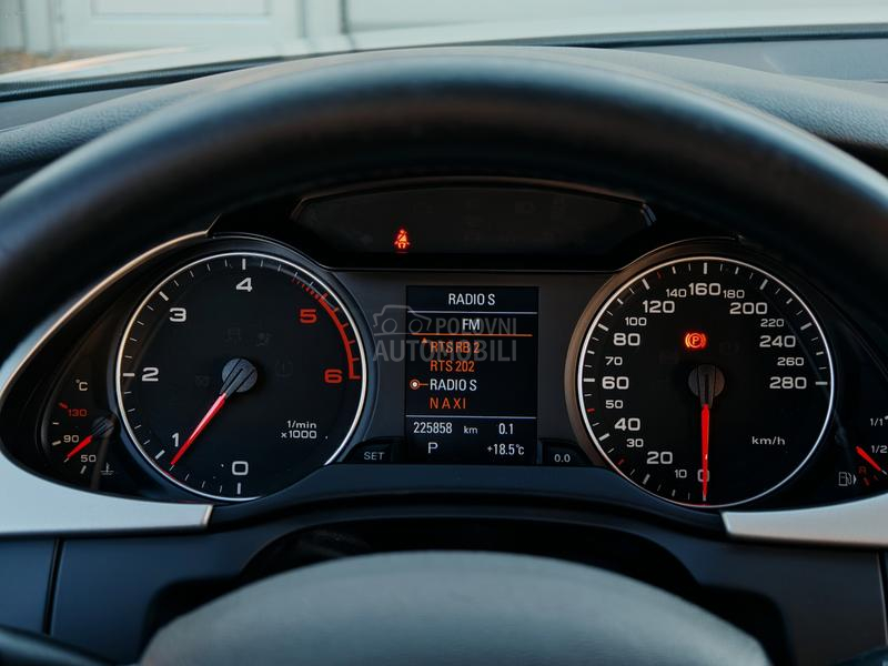 Audi A4 S LINE/XENON/AUTO