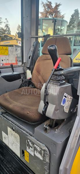 New Holland E18C TEZINA 1900KG