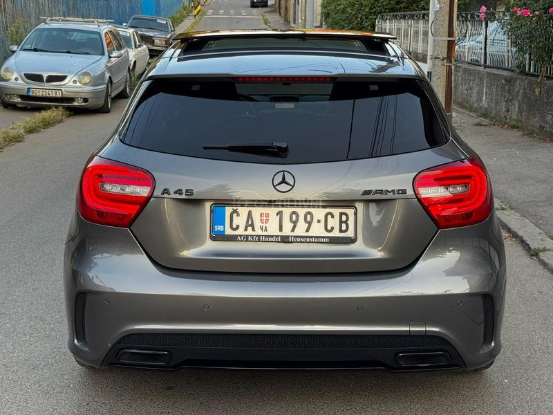 Mercedes Benz A 45 AMG 