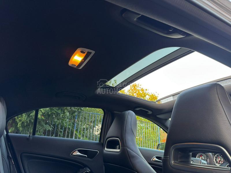 Mercedes Benz A 45 AMG 