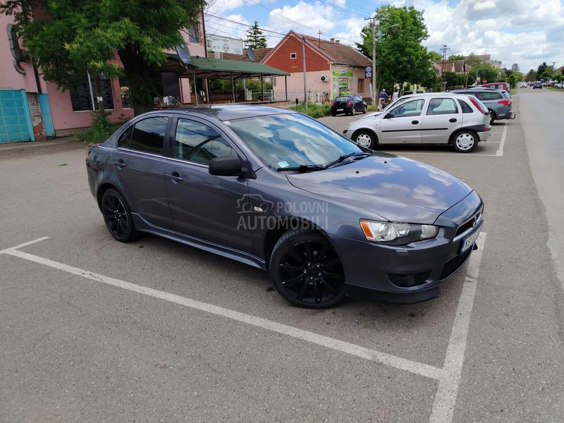 Mitsubishi Lancer 2.0