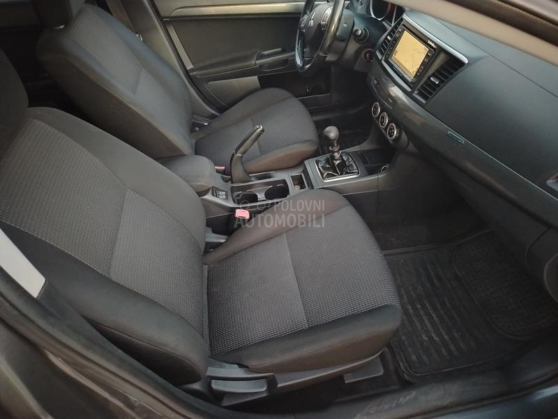 Mitsubishi Lancer 2.0