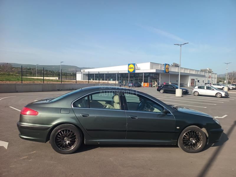 Peugeot 607 