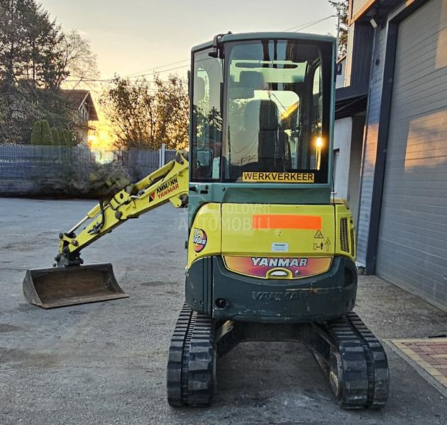 Yanmar VIO 25 VRHUNSKI 2,8TONE