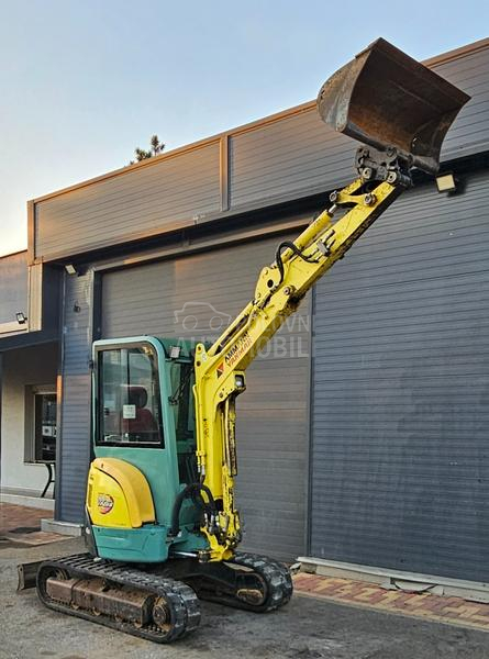 Yanmar VIO 25 VRHUNSKI 2,8TONE