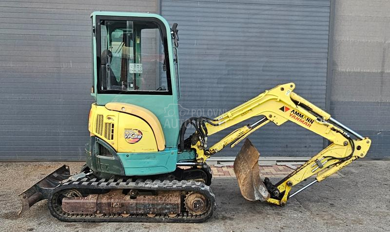 Yanmar VIO 25 VRHUNSKI 2,8TONE