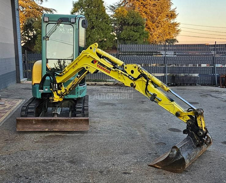 Yanmar VIO 25 VRHUNSKI 2,8TONE