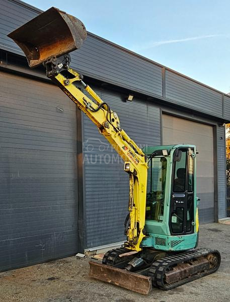 Yanmar VIO 25 VRHUNSKI 2,8TONE