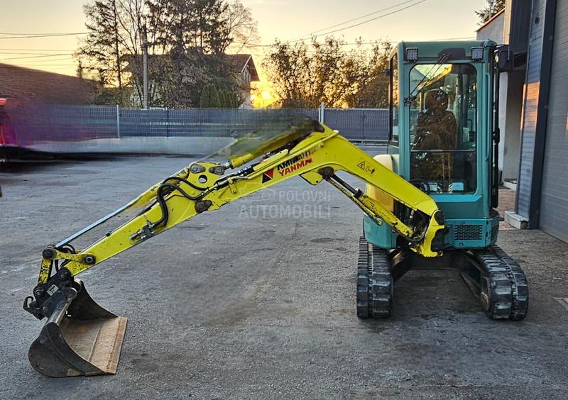 Yanmar VIO 25 VRHUNSKI 2,8TONE