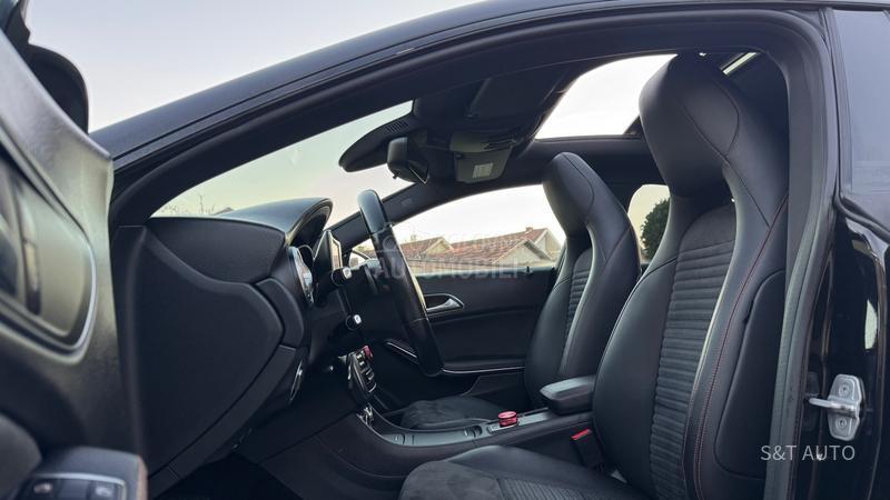 Mercedes Benz CLA 200 R E Z E R V I S A N