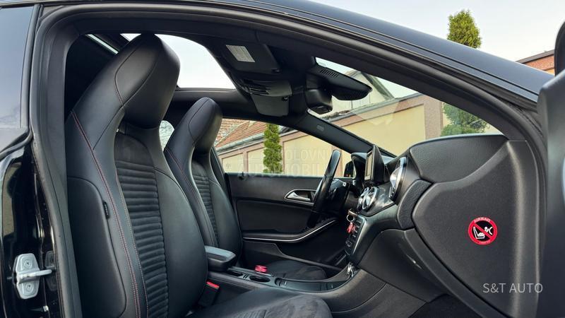 Mercedes Benz CLA 200 R E Z E R V I S A N