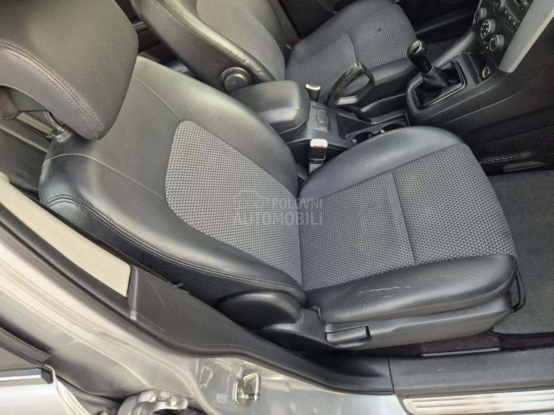 Chevrolet Captiva 2.0D/4x4/7 SEDIŠTA/