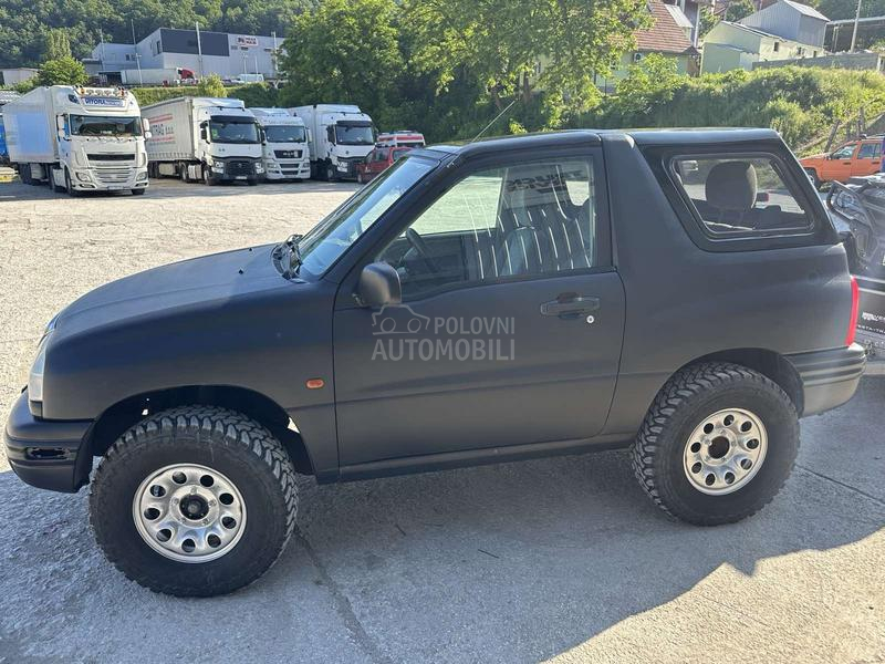 Suzuki Grand Vitara 2.0