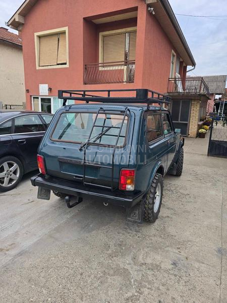 Lada Niva 