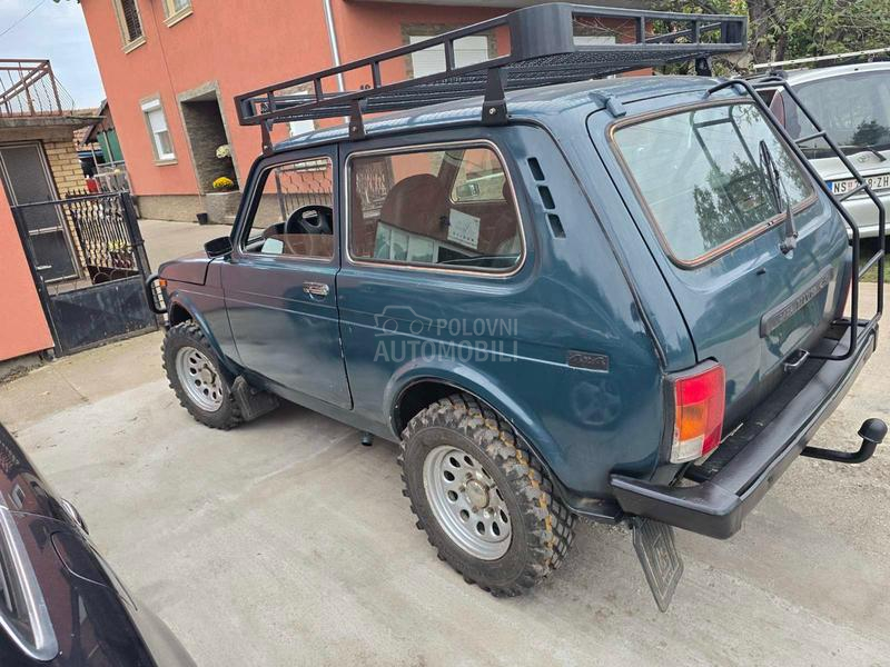 Lada Niva 