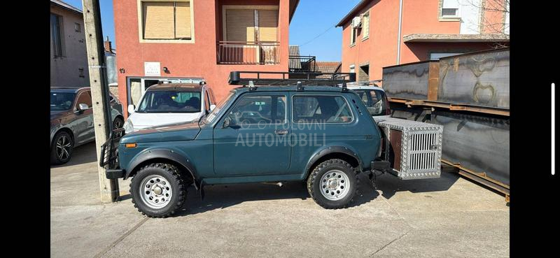 Lada Niva 