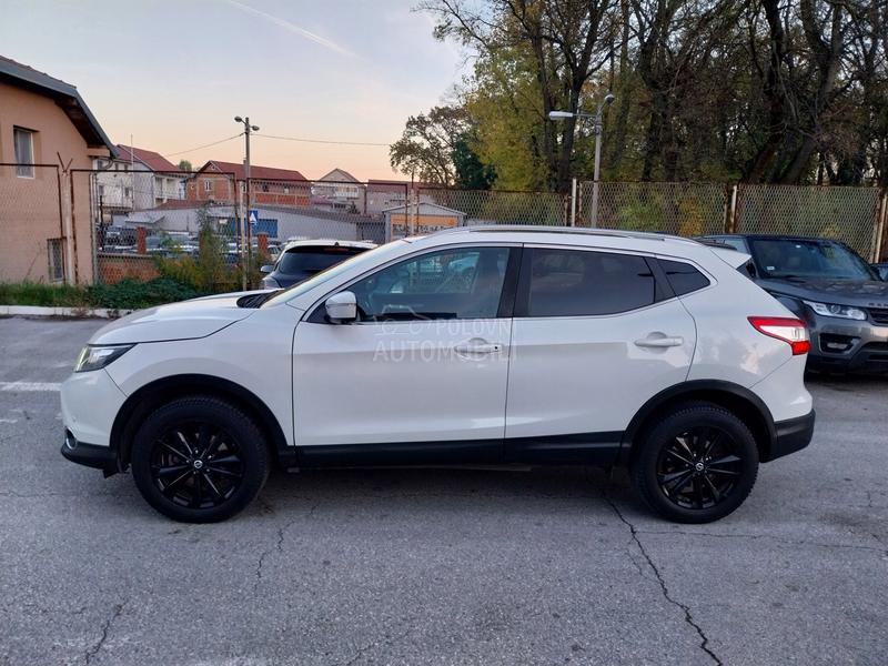 Nissan Qashqai 1.5dci nav pano