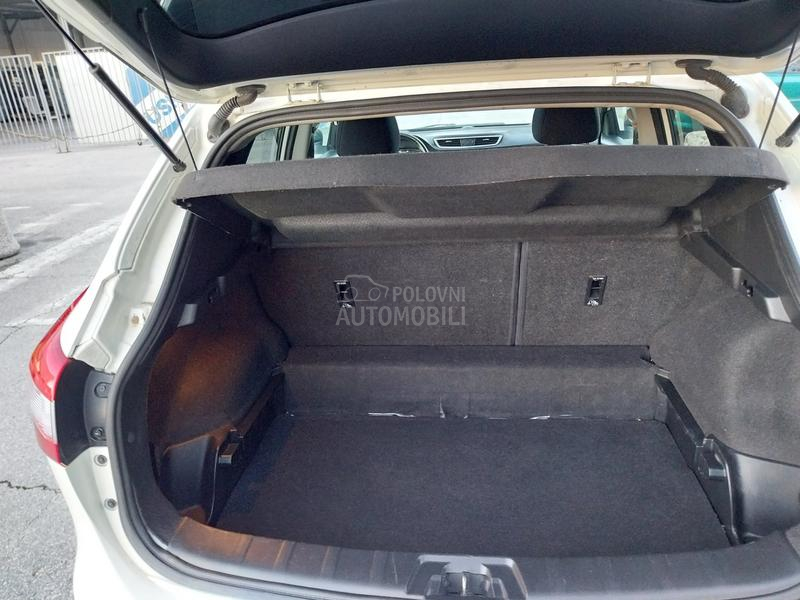 Nissan Qashqai 1.5dci nav pano