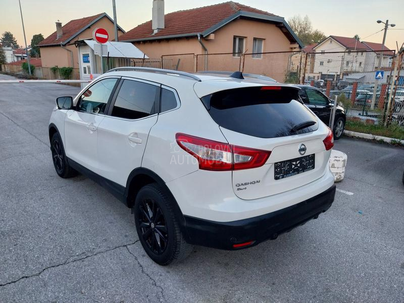 Nissan Qashqai 1.5dci nav pano