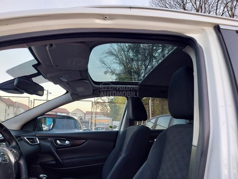 Nissan Qashqai 1.5dci nav pano