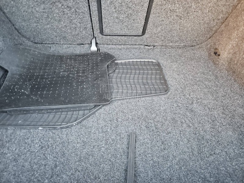 Volkswagen Golf 6 1.6tdi