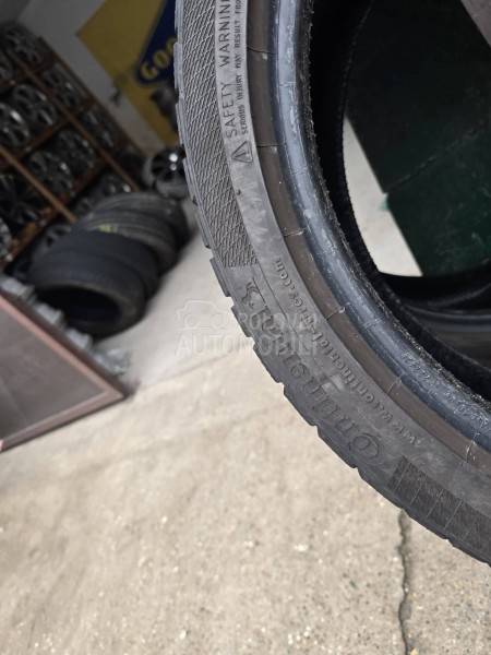 Continental 225/40 R18 Zimska