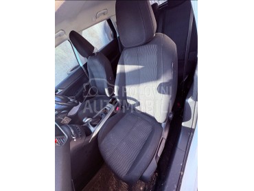 308T9 kompletan ent sedišta za Peugeot 307 od 2000. do 2016. god.