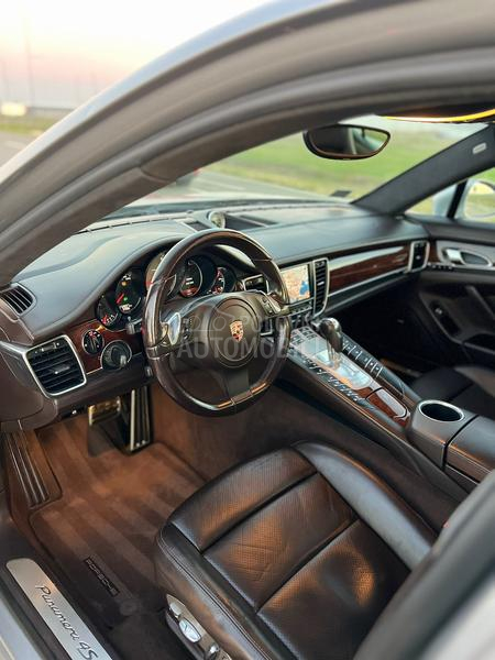 Porsche Panamera 4S 4.8 V8 4x4