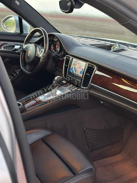 Porsche Panamera 4S 4.8 V8 4x4