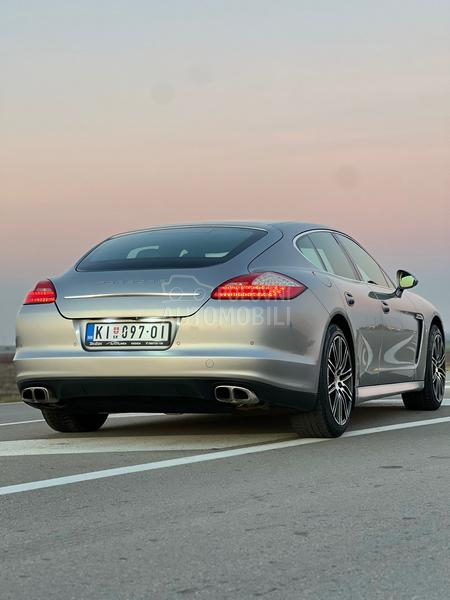 Porsche Panamera 4S 4.8 V8 4x4