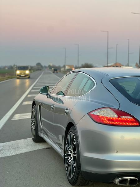 Porsche Panamera 4S 4.8 V8 4x4