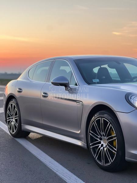 Porsche Panamera 4S 4.8 V8 4x4