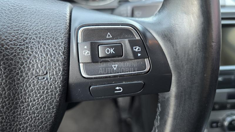 Volkswagen Passat B7 2.0 TDI