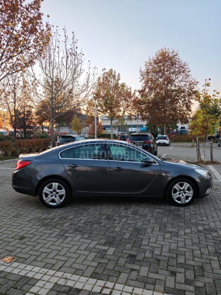 Opel Insignia 2.0cdti