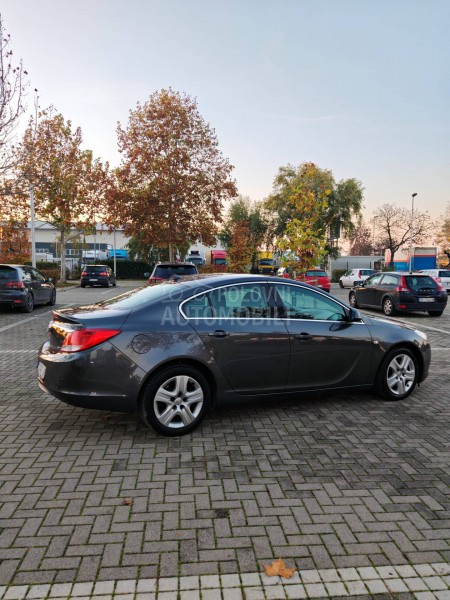 Opel Insignia 2.0cdti