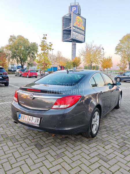 Opel Insignia 2.0cdti