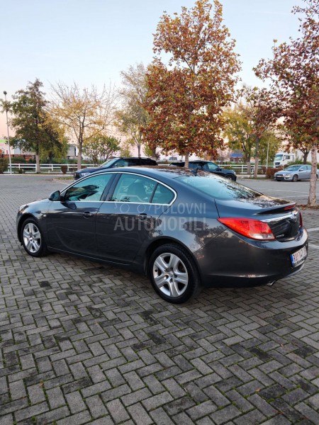 Opel Insignia 2.0cdti