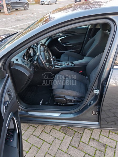 Opel Insignia 2.0cdti