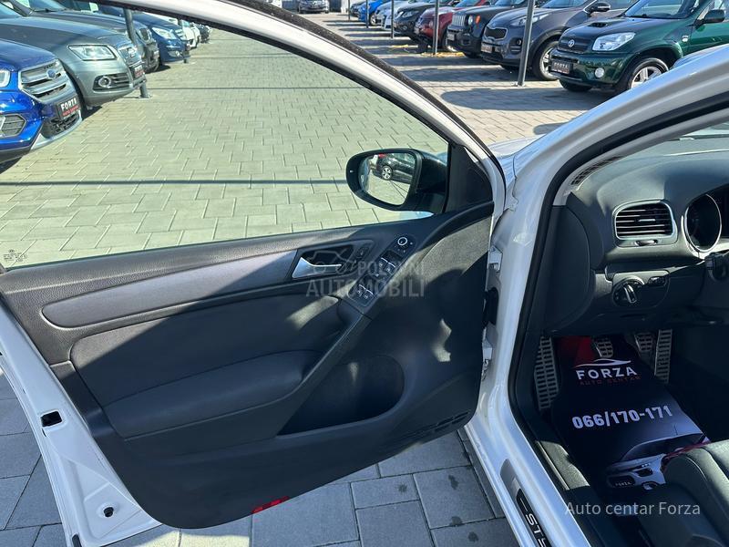 Volkswagen Golf 6 S T Y L E / N O V