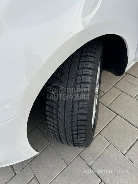 Volkswagen Golf 6 S T Y L E / N O V