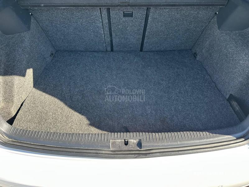 Volkswagen Golf 6 S T Y L E / N O V