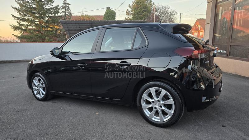 Opel Corsa F 1.2 B  N O V A