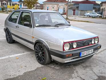 Volkswagen Golf 2 GTI